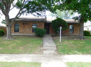 2713 Cedar Elm Ln, Garland, TX