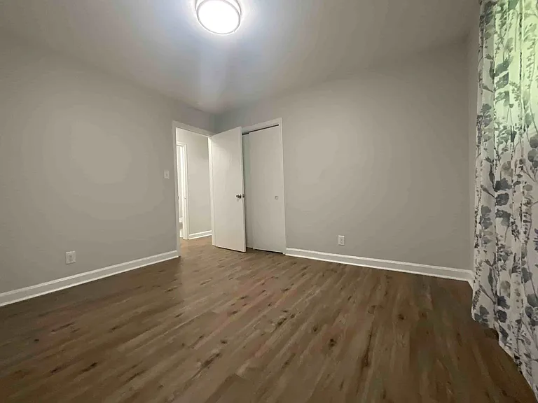 5021 Ryandale Rd — Photo 8