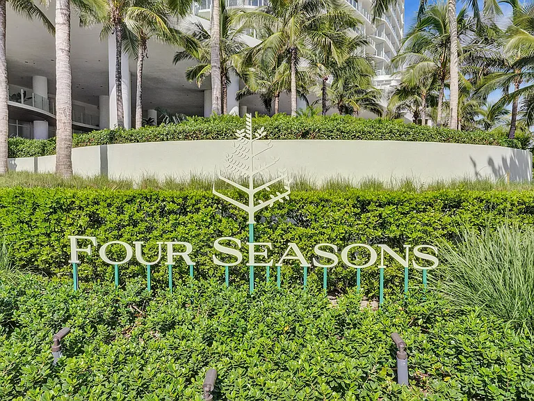 525 N Fort Lauderdale Beach Blvd #703 — Photo 12