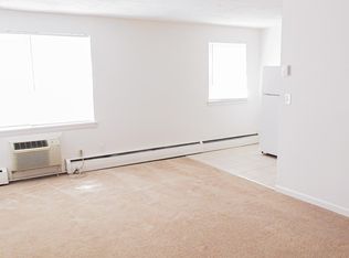 23 Girard Ave, Hartford, CT 06105
