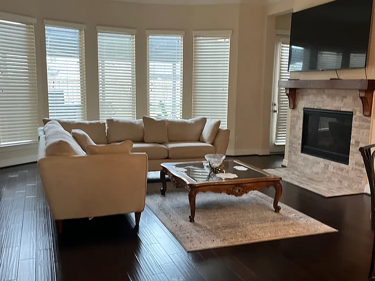 Woodland Meadow Dr — Photo 4