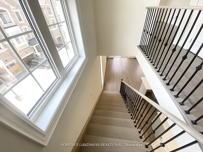 2 Phillipsen Way — Photo 12