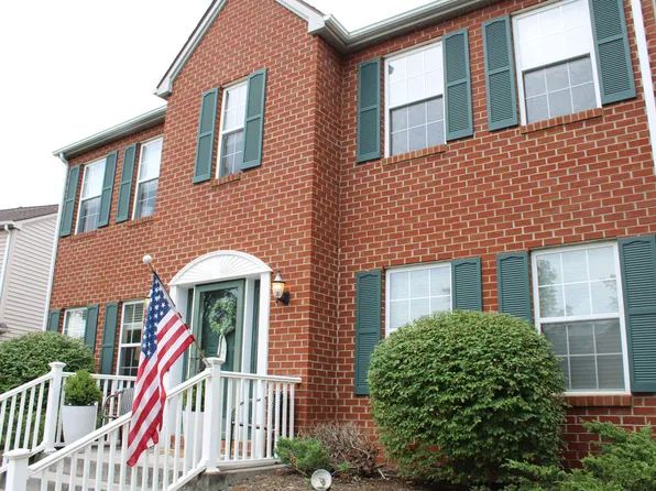 1742 Lions Dr, Christiansburg, VA 24073