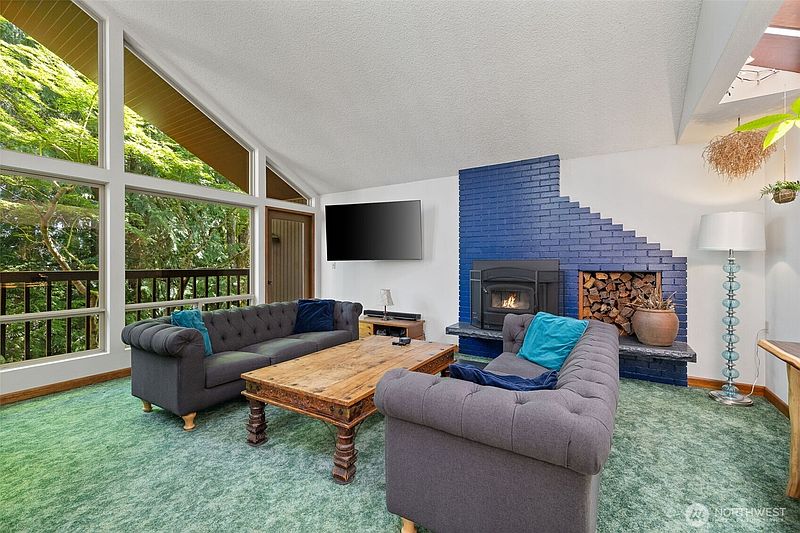3rd image of 3068 169th Avenue NE