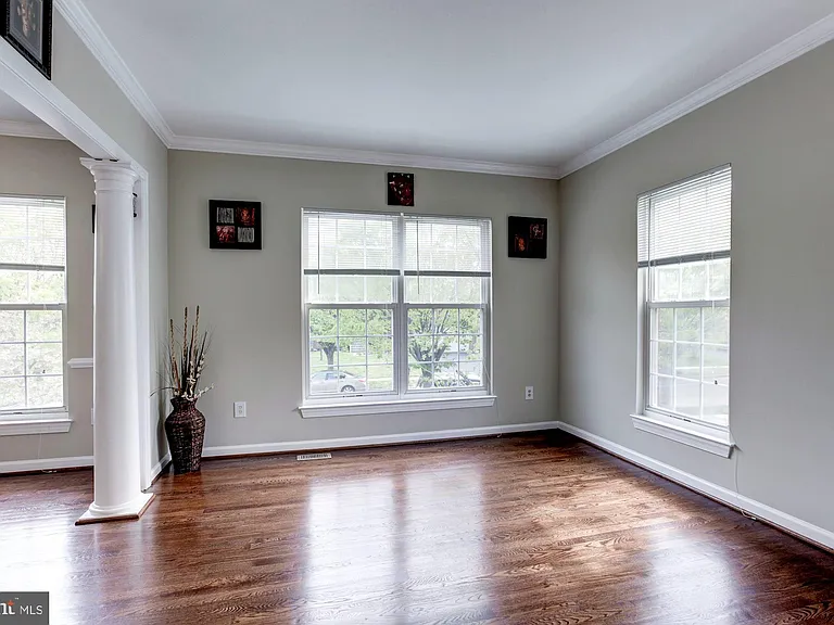 13724 Valley Oak Cir — Photo 6