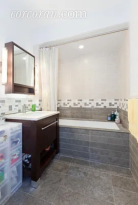 Rented by Corcoran | media 25