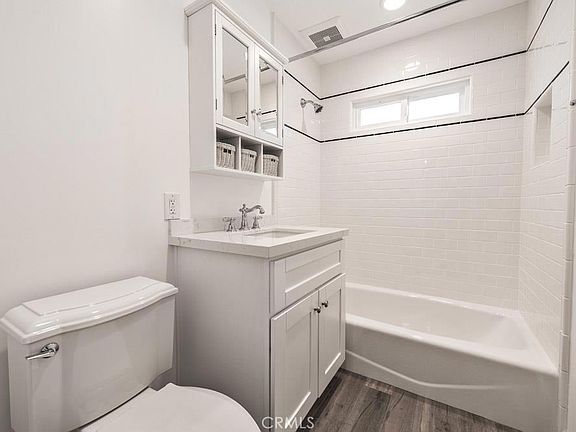 5th image of 555 N Olive St #B