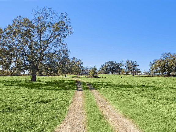 3rd image of 6230 Kovar Rd