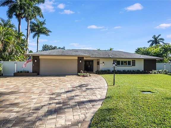 2nd image of 5619 Shaddelee Ln W