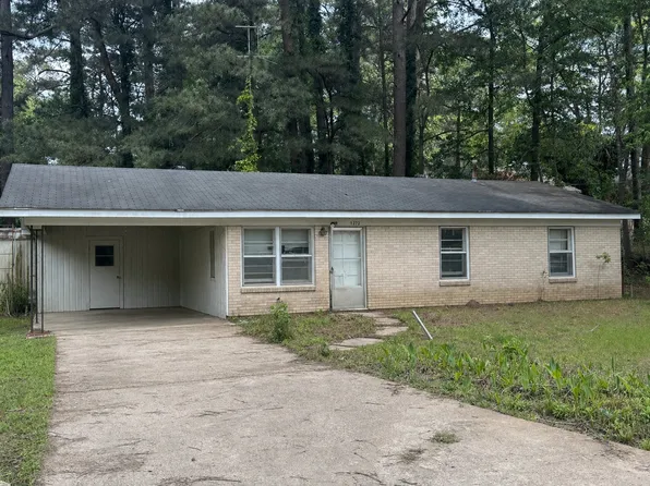 1272 Carson St, Haynesville, LA 71038