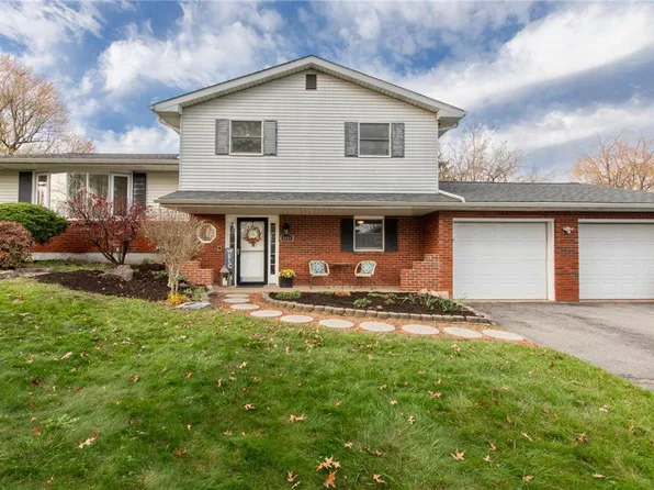 5451 Doris Dr, Allentown, PA 18106