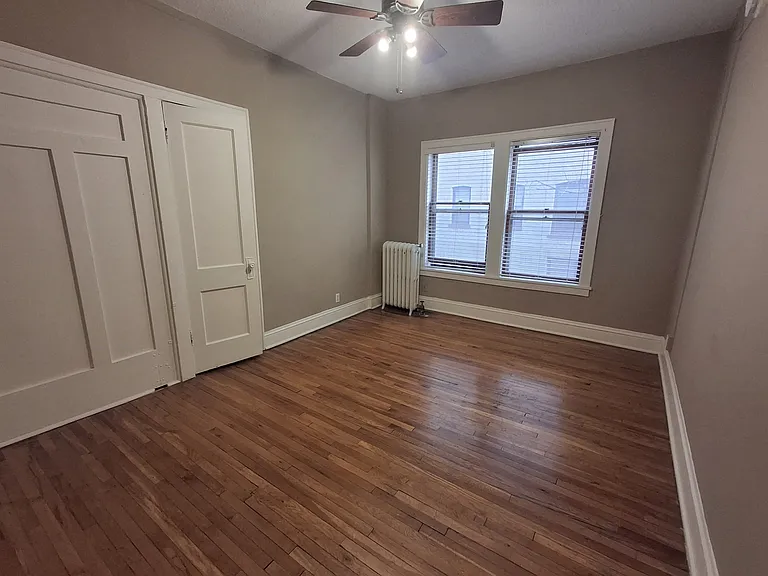 Grand and Dale Apartments — Photo 56