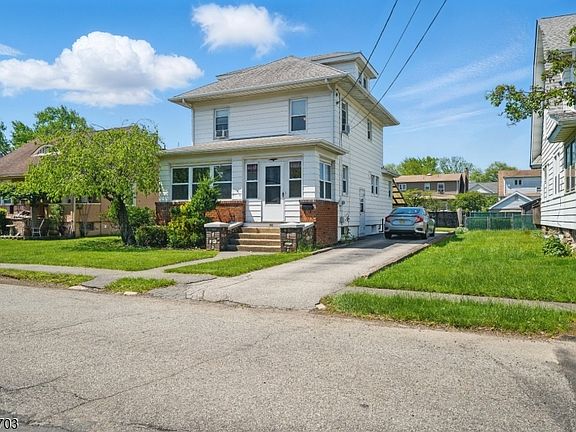 2nd image of 149 Roessler St