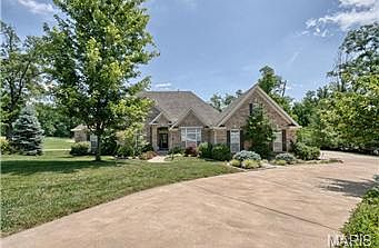 5th image of 28 Meadowbrook Country Club Est