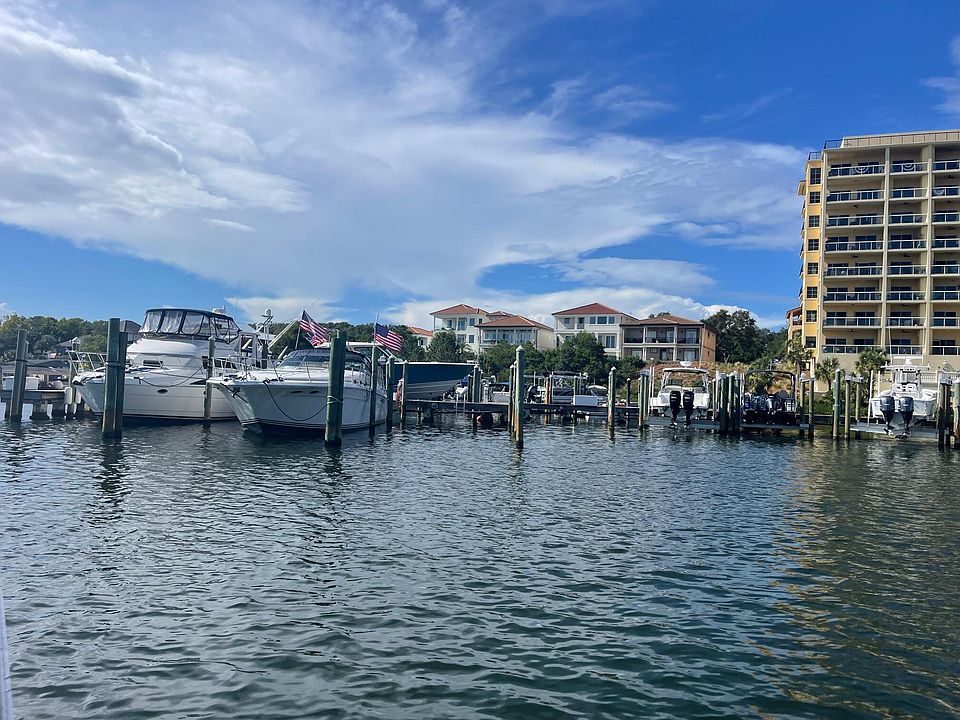 2nd image of 770 Harbor Blvd #C18