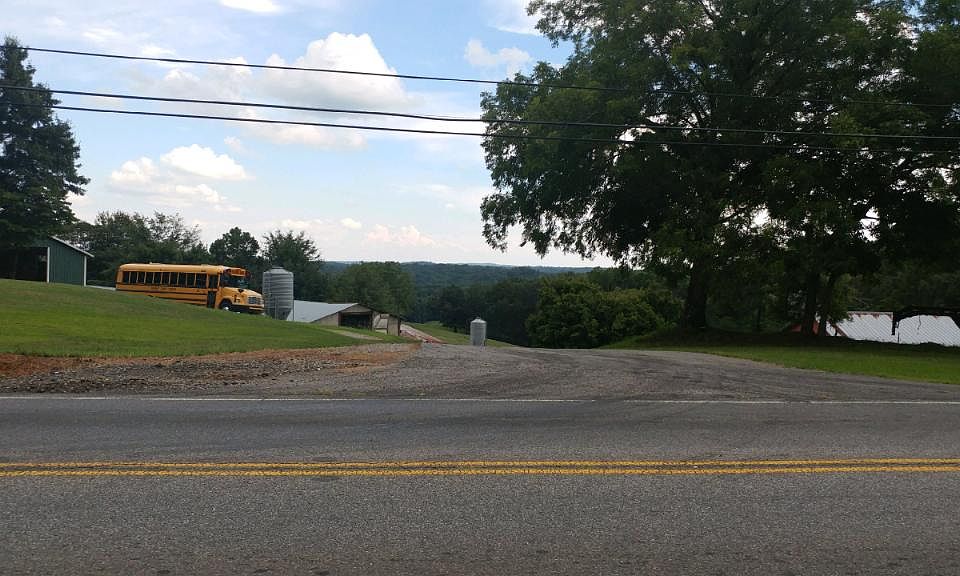 1st image of 3008 Cumming Hwy