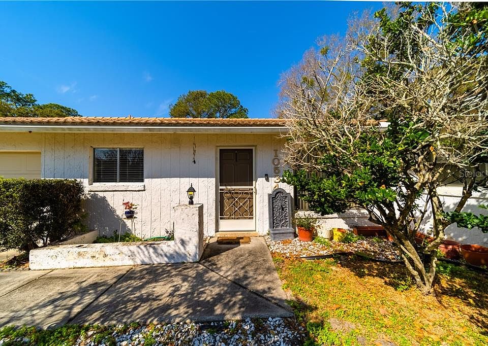 1st image of 10534 Deergrass Ln