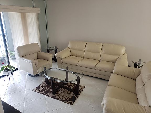 5th image of 15364 Lakes Of Delray Boulevard #59