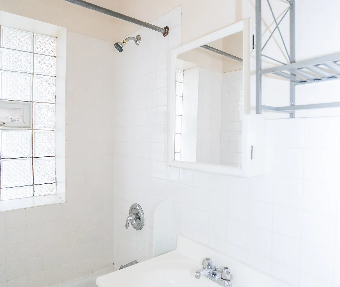 2 bed, $1,900 — Photo 2