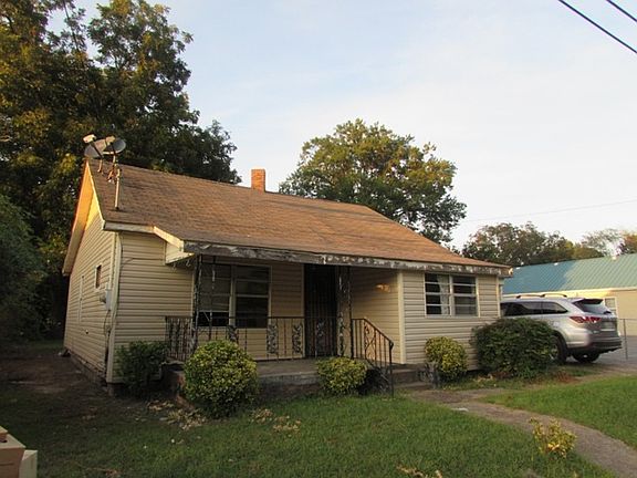 2nd image of 1714 Schaffer St