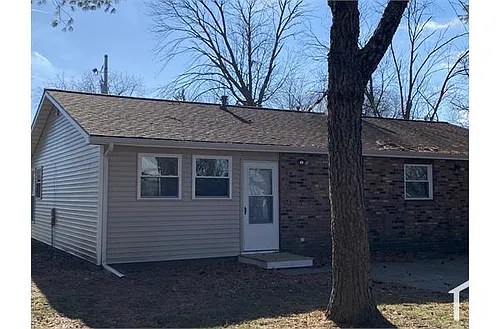 1603 Queens Way #A Photo 1