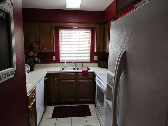 5th image of 1415 Disston Ave