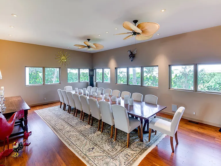 179 Mid Ocean Dr — Photo 13