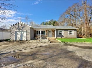 1611 Fleetwood Dr, Forked River, NJ 08731