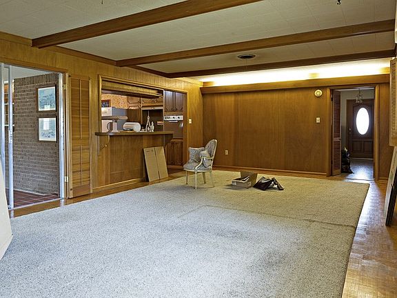 5th image of 1604 NW 34th St