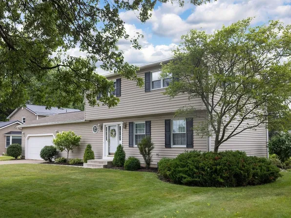 1626 Pershing Ave, Erie, PA 16509