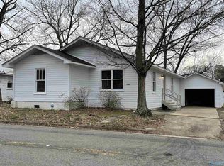 1316 Kyle Ave, Gadsden, AL 35901