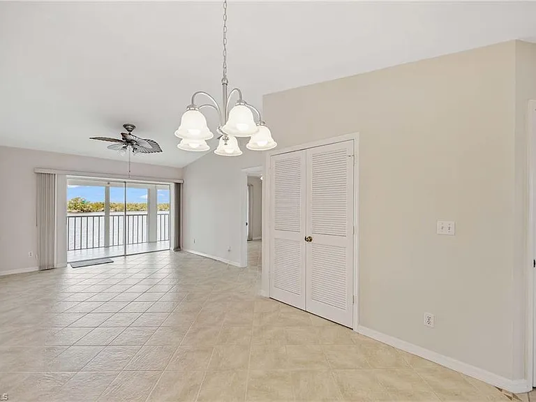 1015 Mainsail Dr #112 — Photo 6