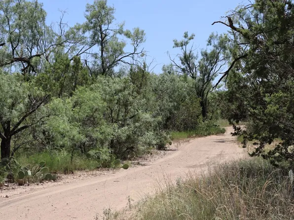 Rr 11, Millersview, TX 76862