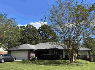 2006 Matthews Dr, Richland, MS 39218