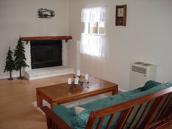 Living Room Photo 2