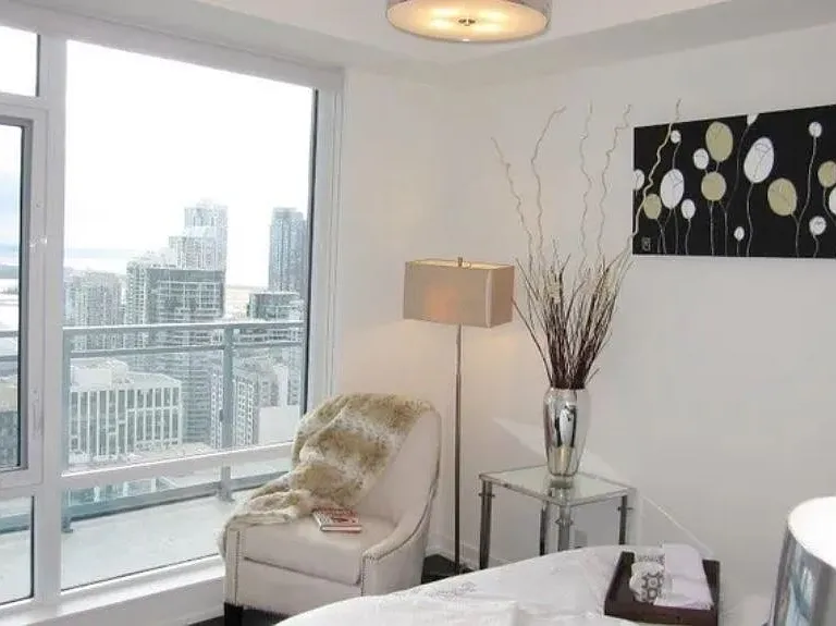 21 Widmer St #3909 — Photo 17