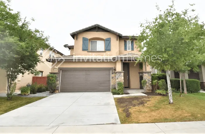 34241 Ogrady Ct — Photo 1
