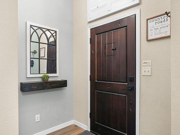 5th image of 477 Winterspring Pl