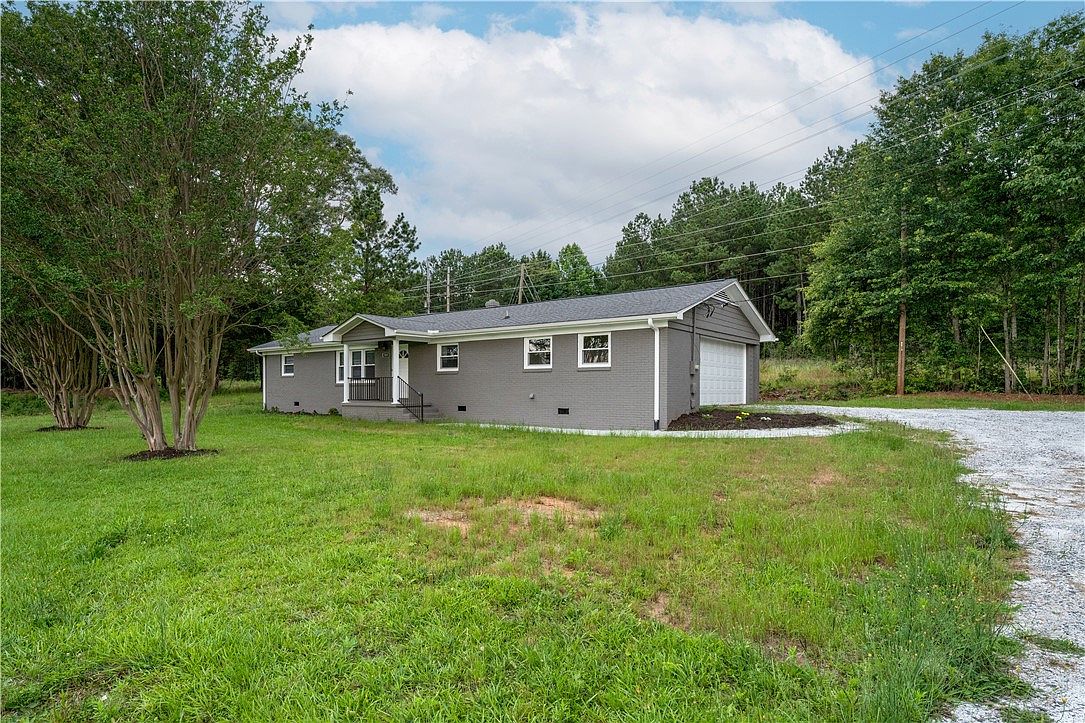 509 Old Clemson Hwy Seneca Sc 29672 Zillow