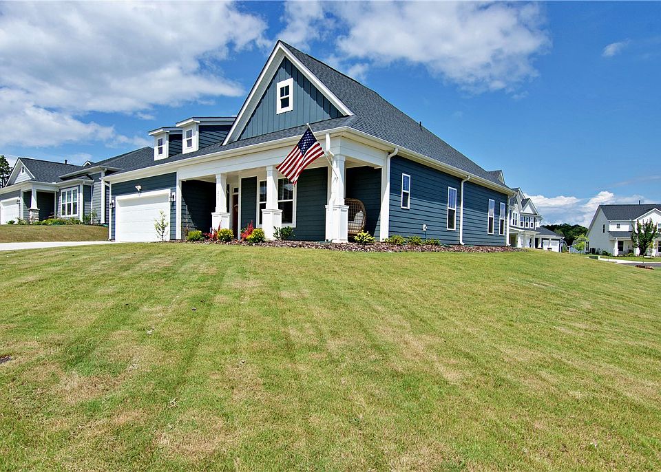 1st image of 230 Summerall Ln
