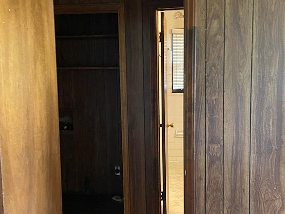 5th image of 2506 Faraway Dr #A