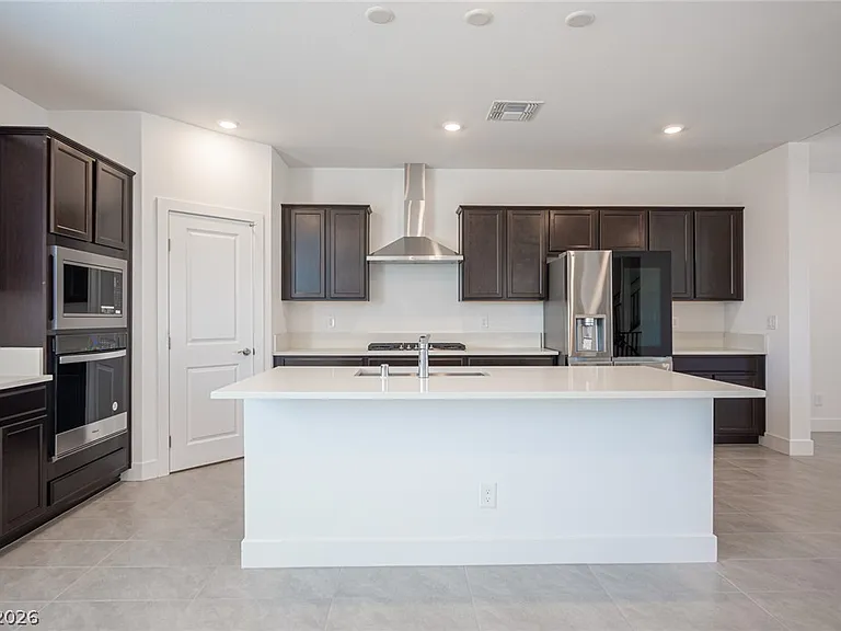 5845 Marigold Sunset Ct — Photo 35