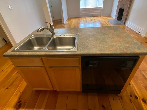 5th image of 4414 Arco Ave #1A