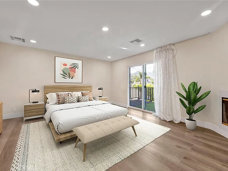 1432 N Catalina St — Photo 24