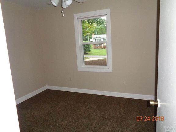4th image of 5027 Cross St