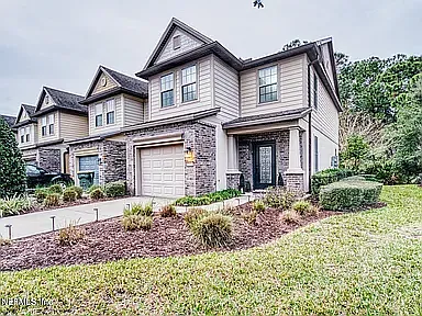 3 bed, 2.5 bath, 1576 sqft, $2,600 — Photo 3