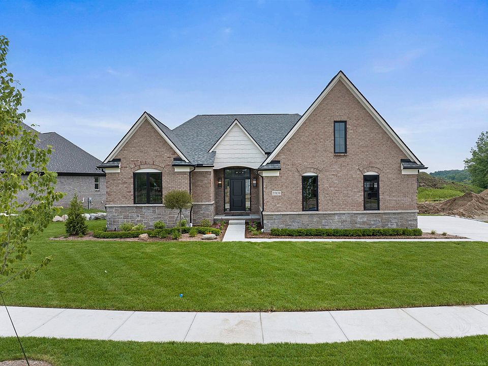 1st image of 55867 Laurel Oaks Ln #2