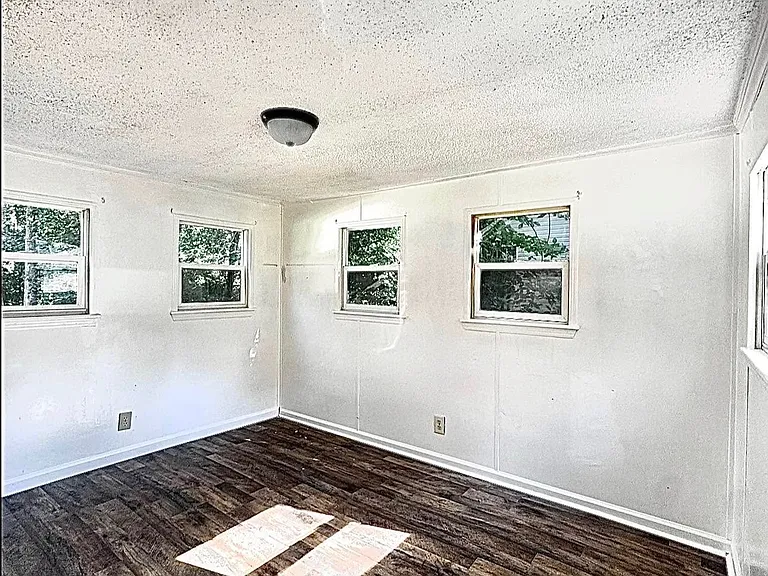 360 Arrowood Rd — Photo 4