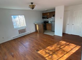 65 James St APT 16, Bridgeport, CT 06604