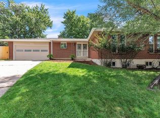 2832 Ridgeglen Way, Colorado Springs, CO 80918